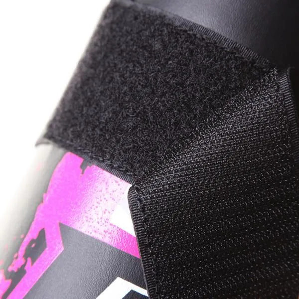 Revgear Kids Deluxe Shin Guards - Pink
